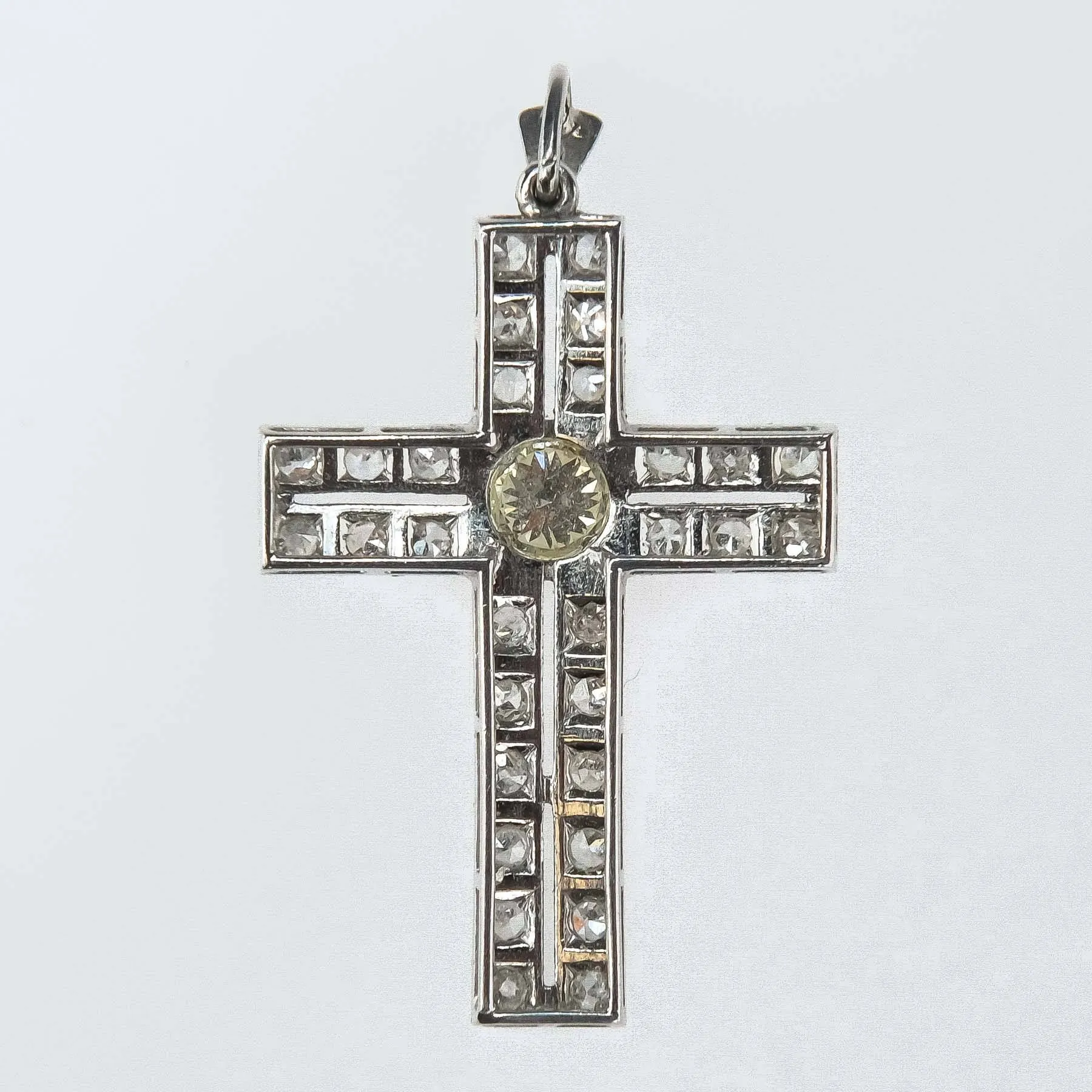 1.25ctw Diamond Accented Religious Cross Pendant in 950 Platinum