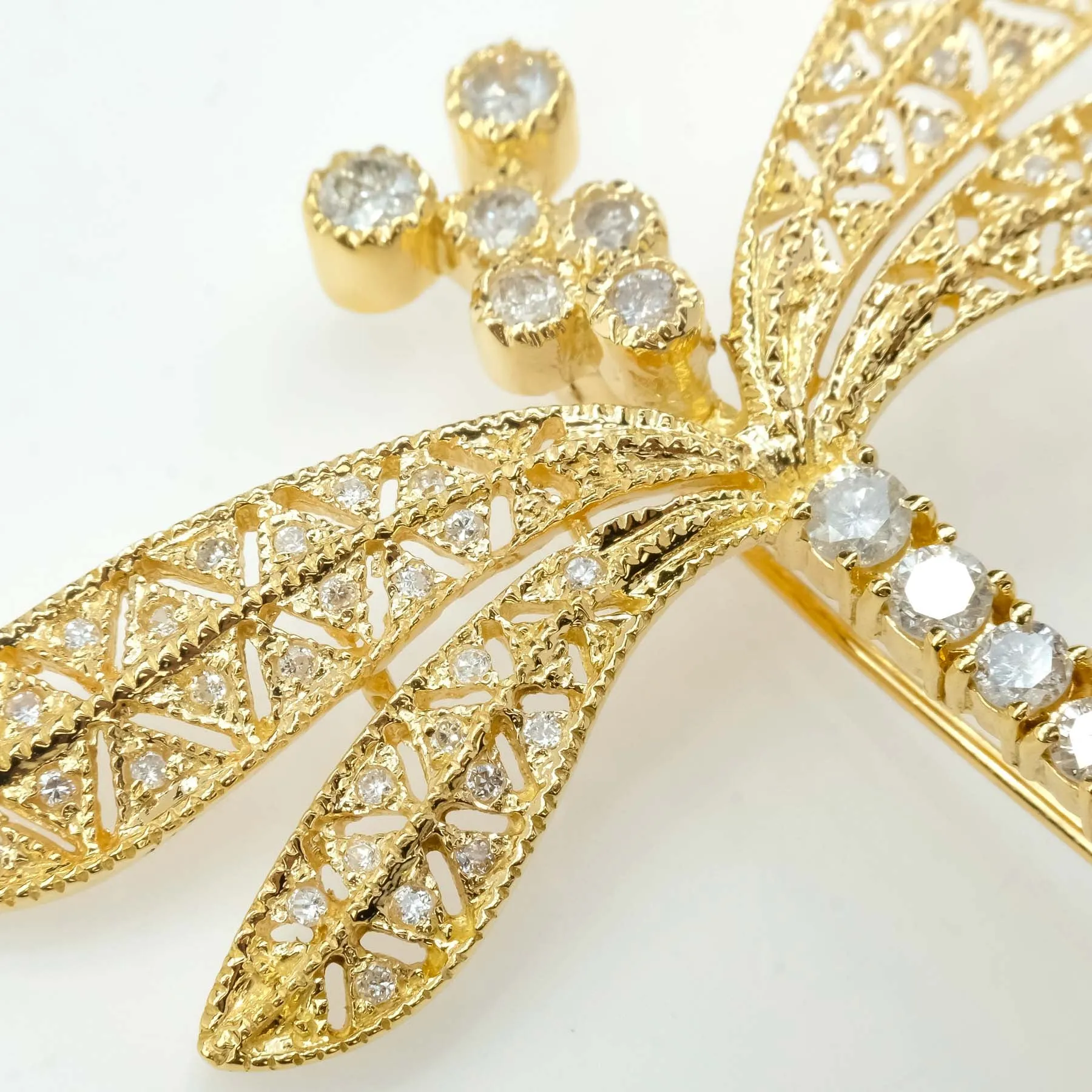 1.40ctw Diamond Dragonfly Openwork Filigree Pin in 18K Yellow Gold