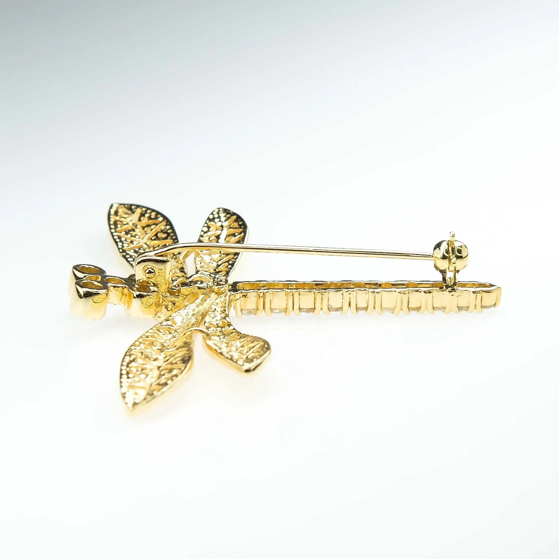 1.40ctw Diamond Dragonfly Openwork Filigree Pin in 18K Yellow Gold