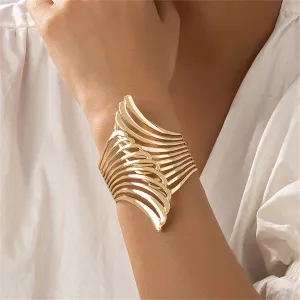 18K Gold-Plated Wing Bypass Hinge Bangle