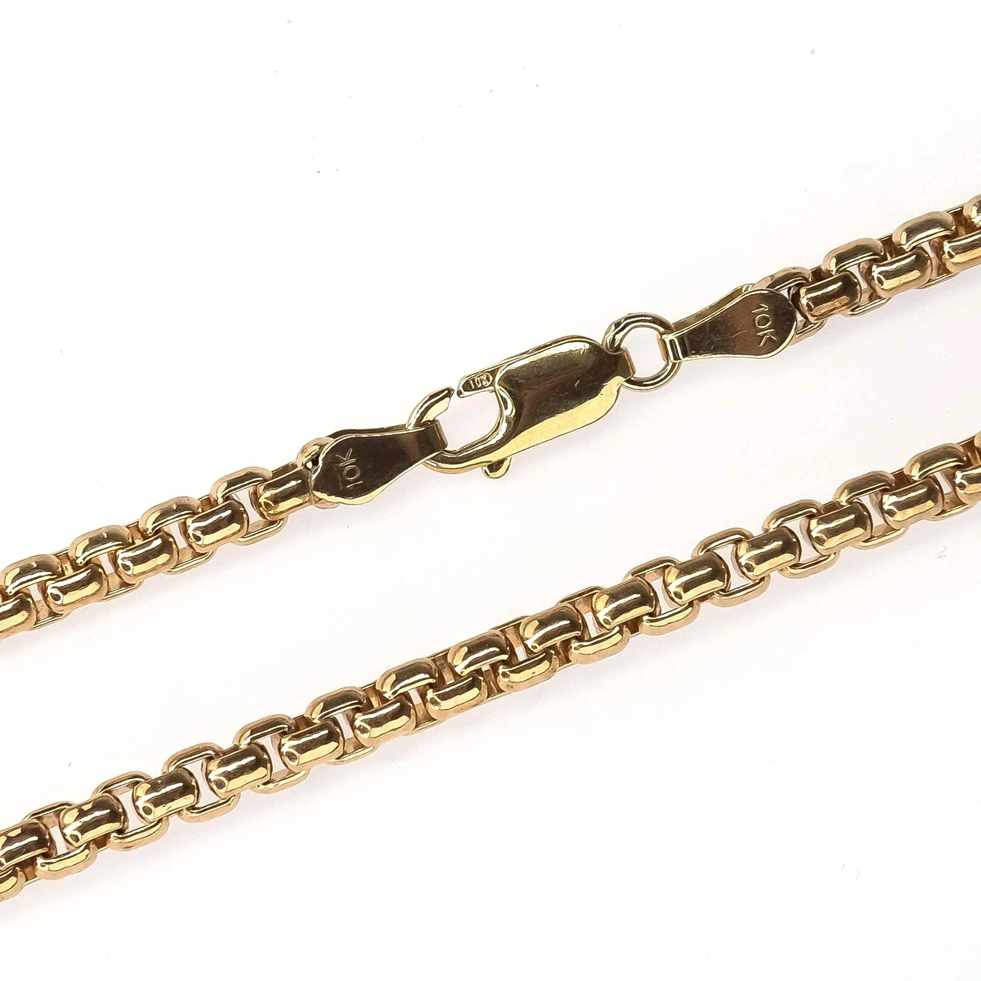 3.5mm Wide 27" Venetian Box Link Chain in 10K Yellow Gold - 35.9 grams