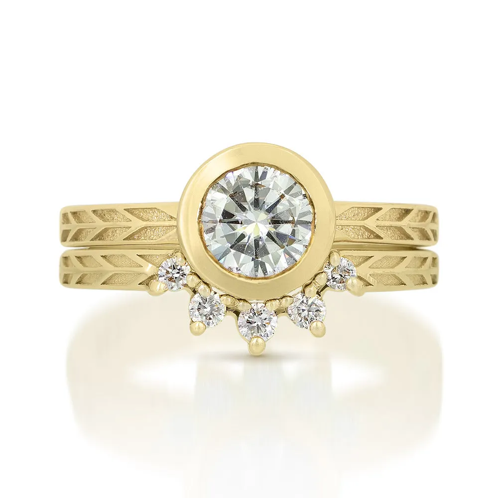 5 Diamond Arrow Contour Band 14k Yellow Gold