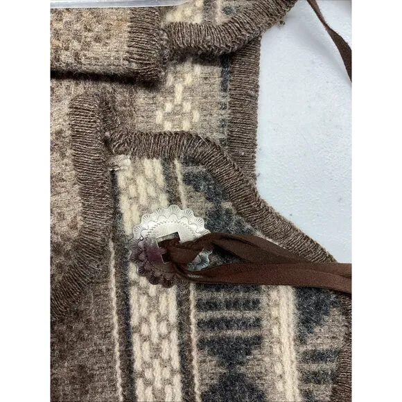 90s womens WOOLRICH vintage southwestern aztec blanket open wool vest size M