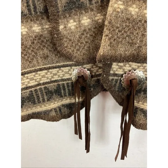 90s womens WOOLRICH vintage southwestern aztec blanket open wool vest size M