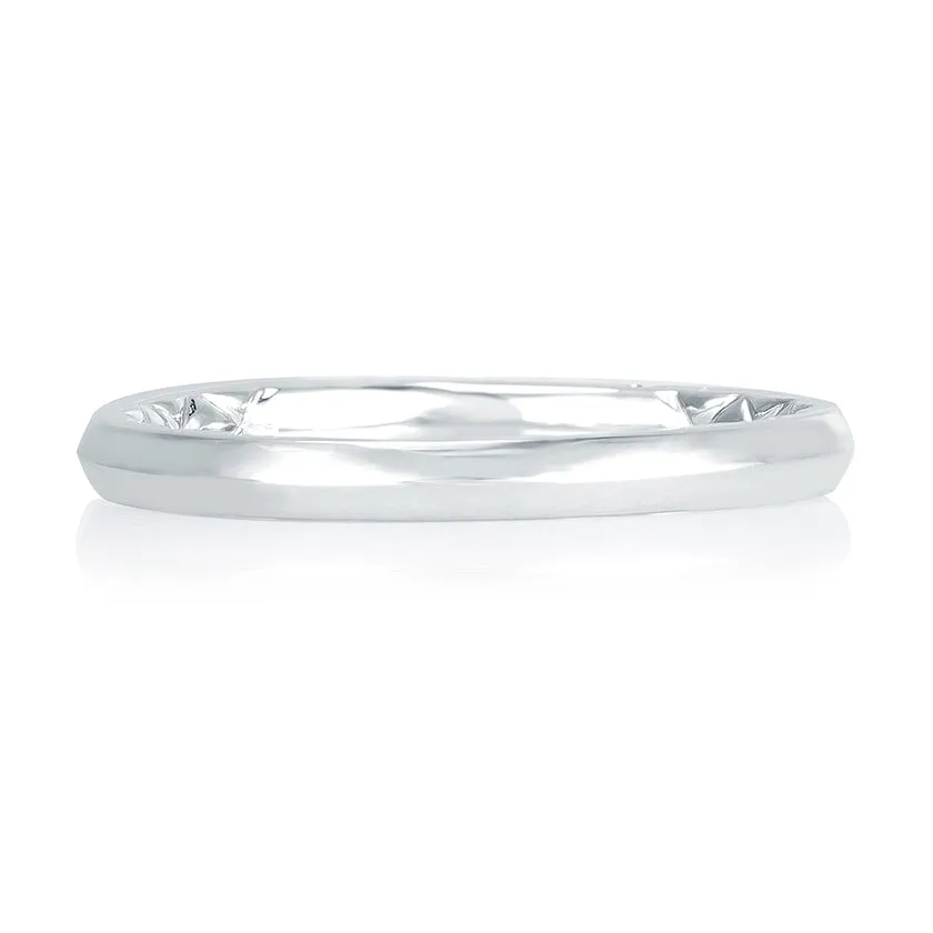 A.Jaffe Signature Delicate Knife Edge Solitaire Quilted Wedding Band MRS760Q/PL