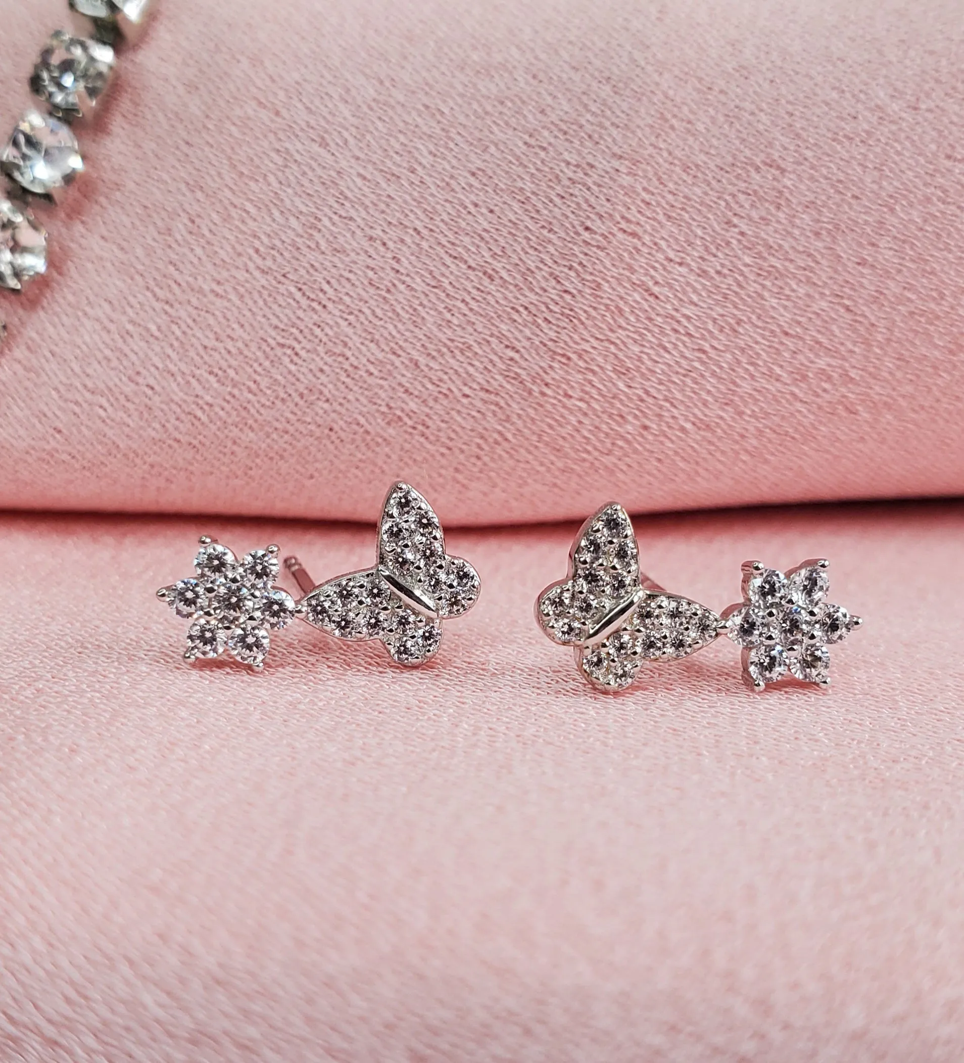 Ally Butterfly Earrings