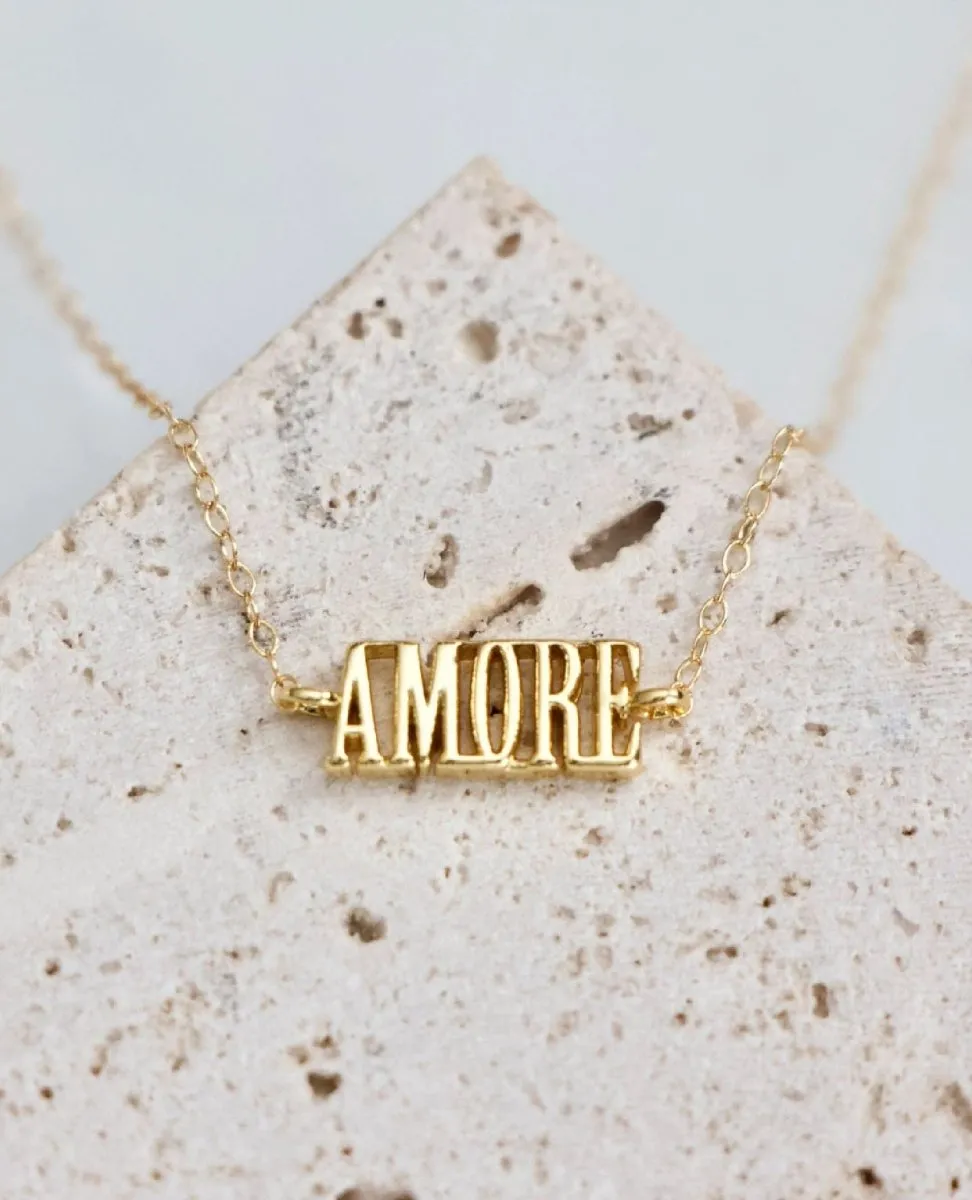 AMORE Necklace 18"
