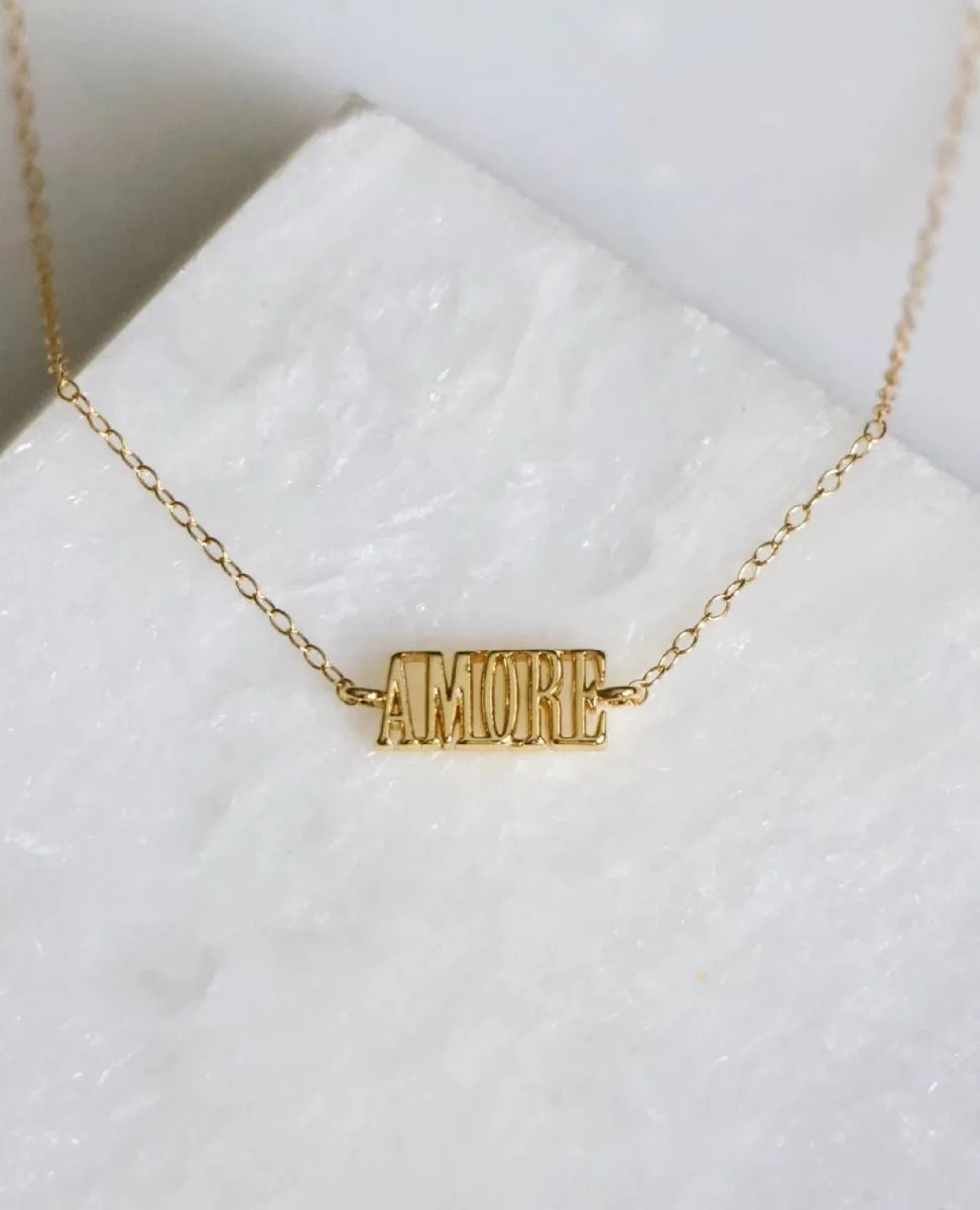 AMORE Necklace 18"