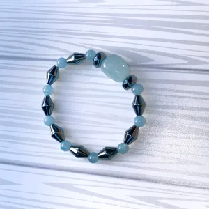Aquamarine and Hematite gemstone stretch Bracelet