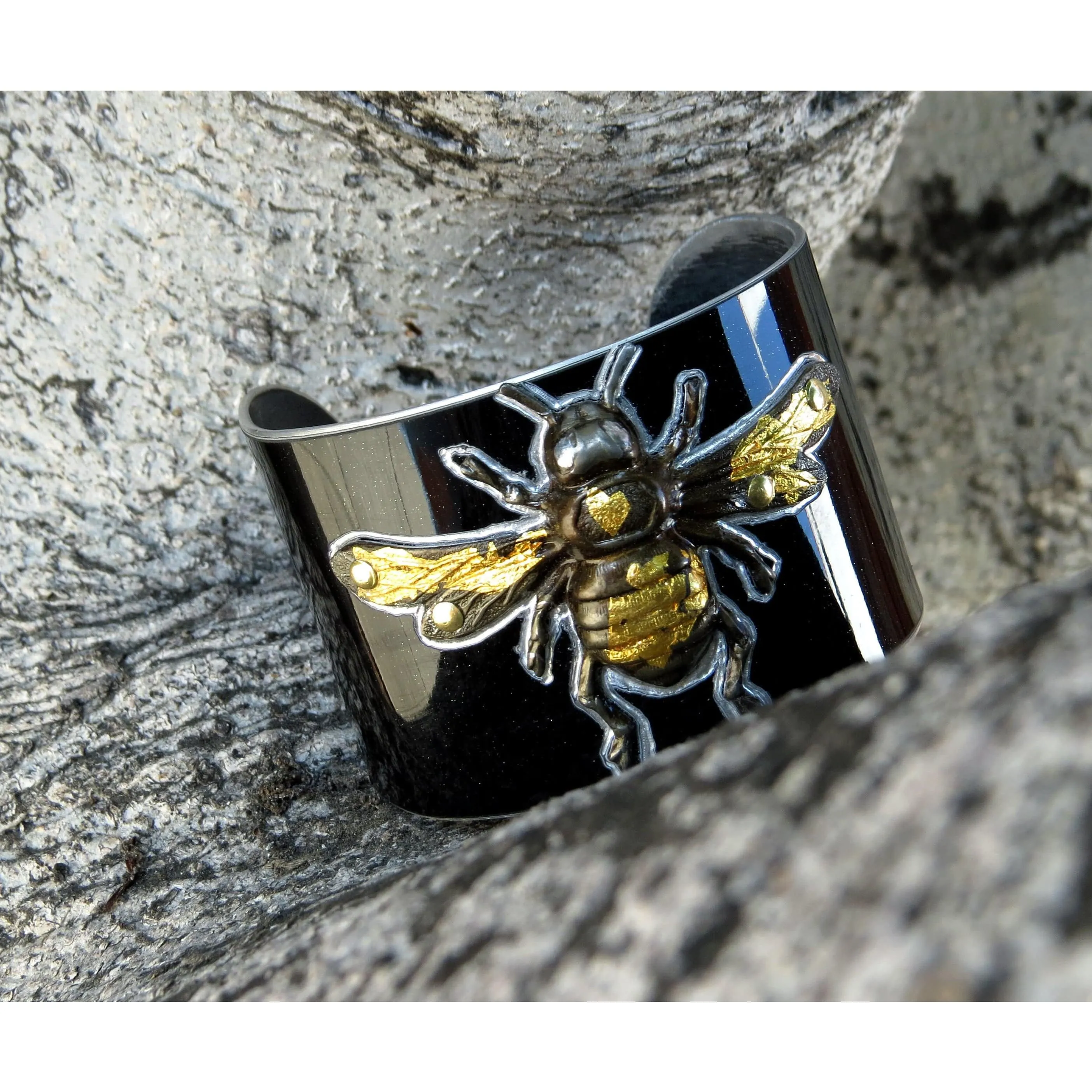 Aston Martin Bee Cuff