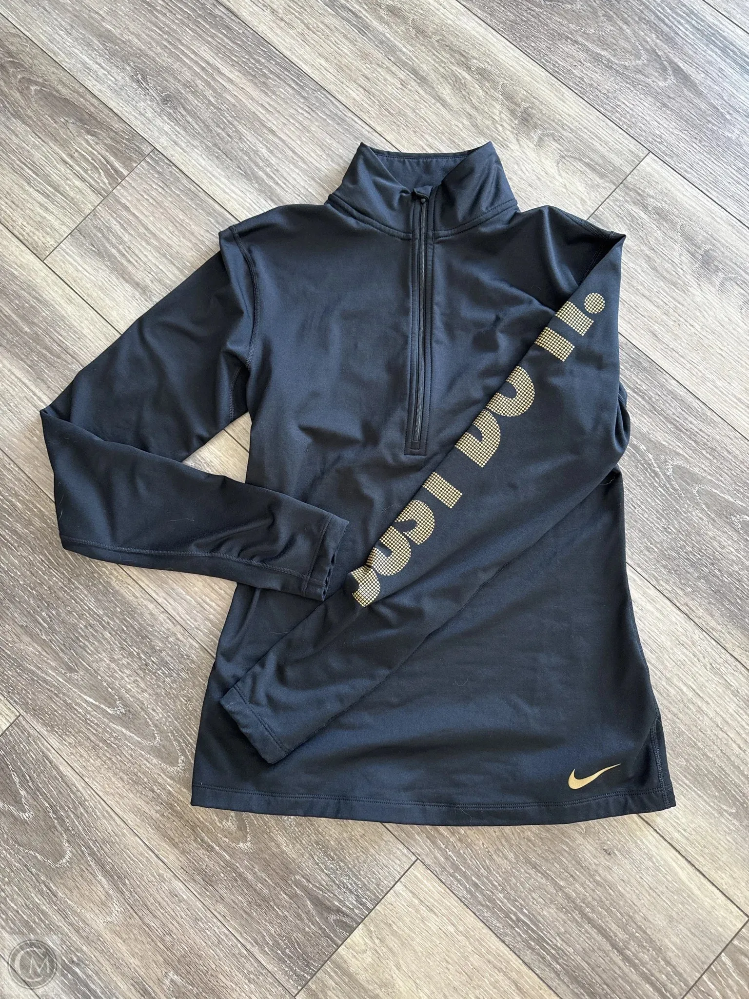 Athletic Top Long Sleeve Collar By Nike In Black, Size: L