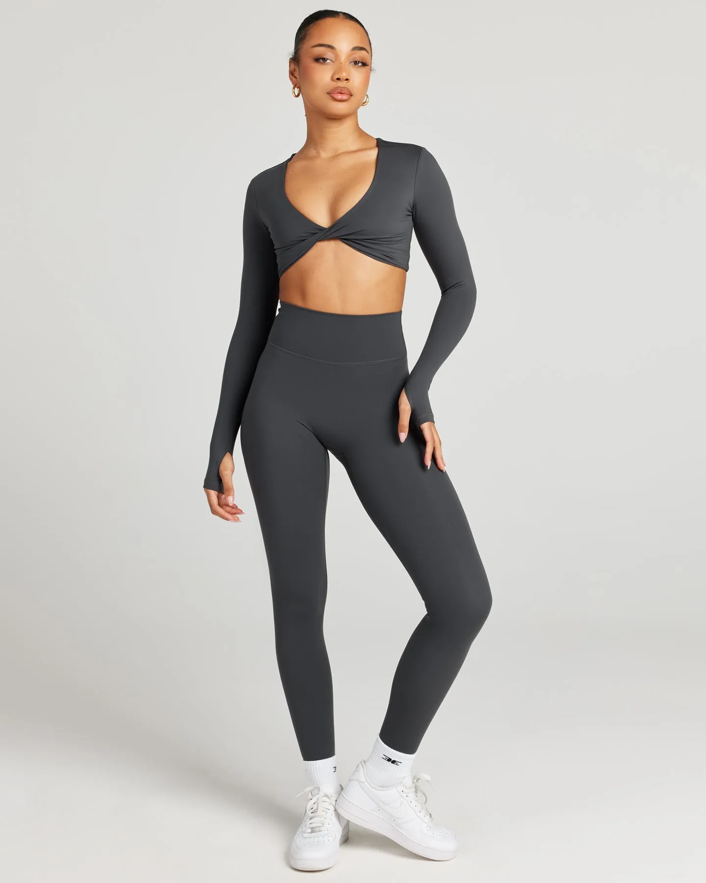 Aura Vantage Long Sleeve - Charcoal