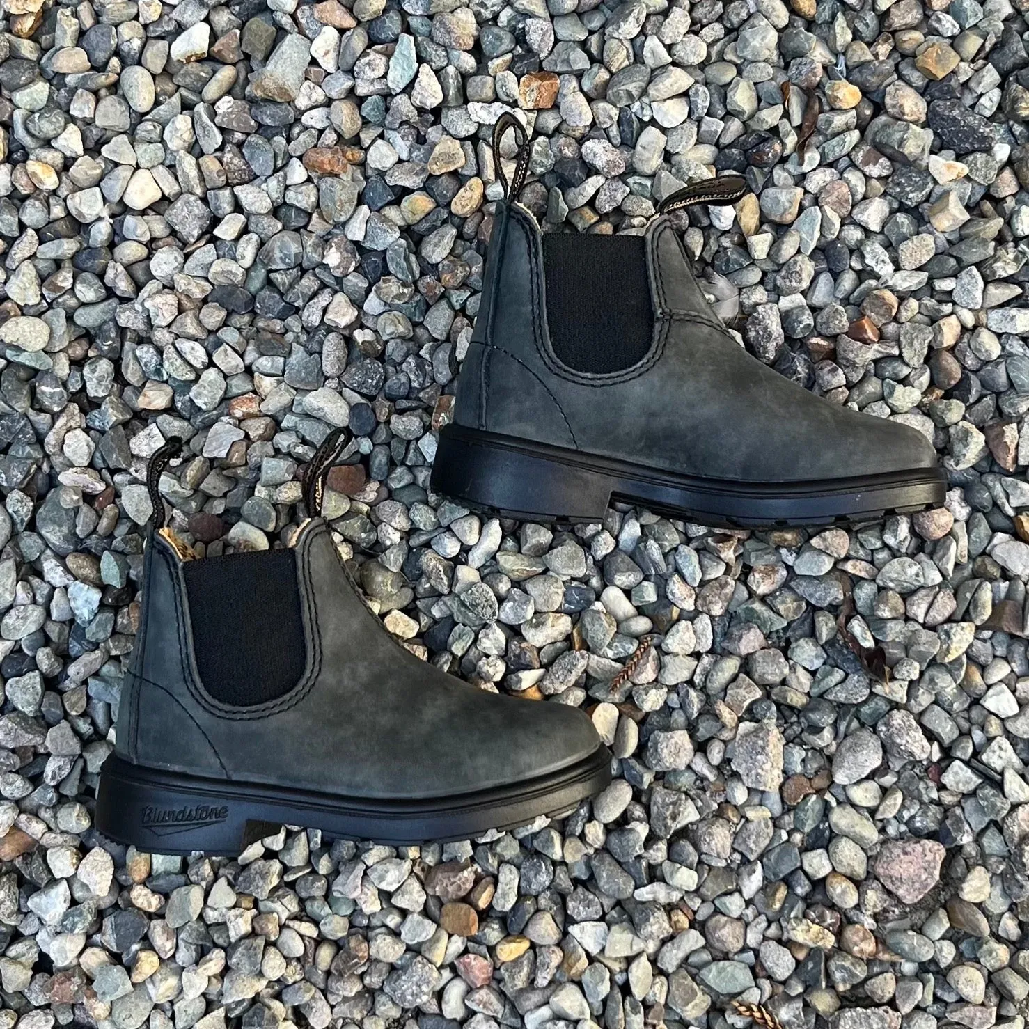 Blundstone - 1325 Kids Chelsea Boot - Rustic Black
