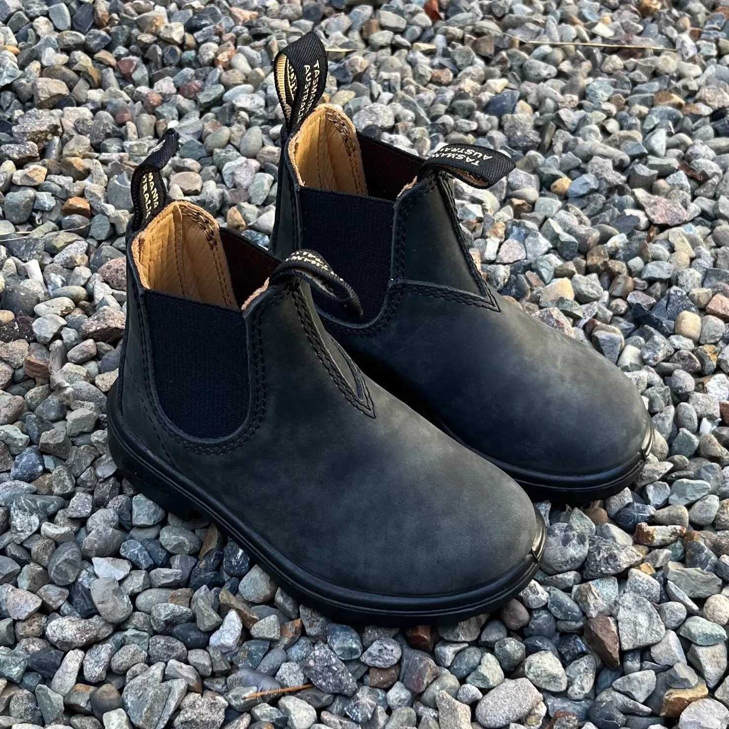 Blundstone - 1325 Kids Chelsea Boot - Rustic Black