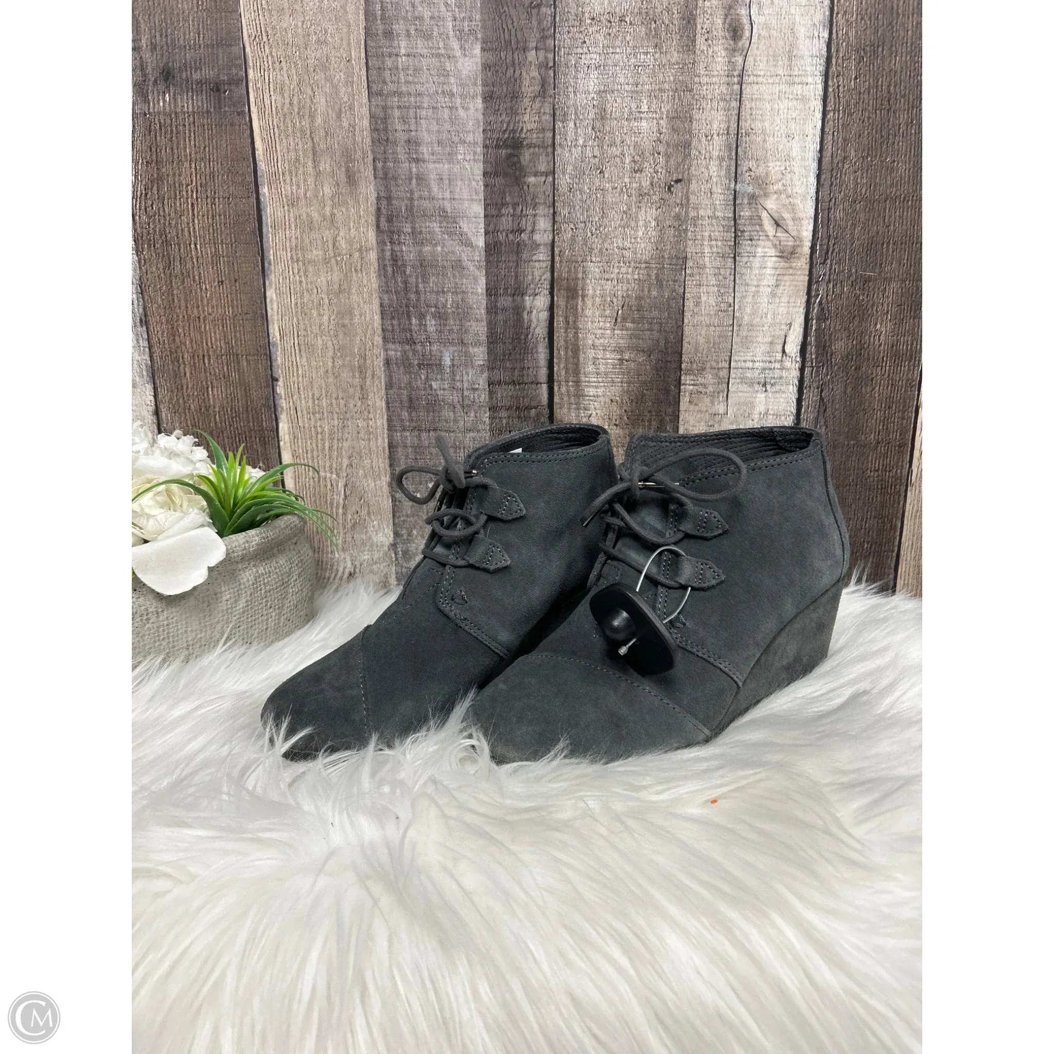 Boots Ankle Heels By Toms In Grey, Size: 7.5