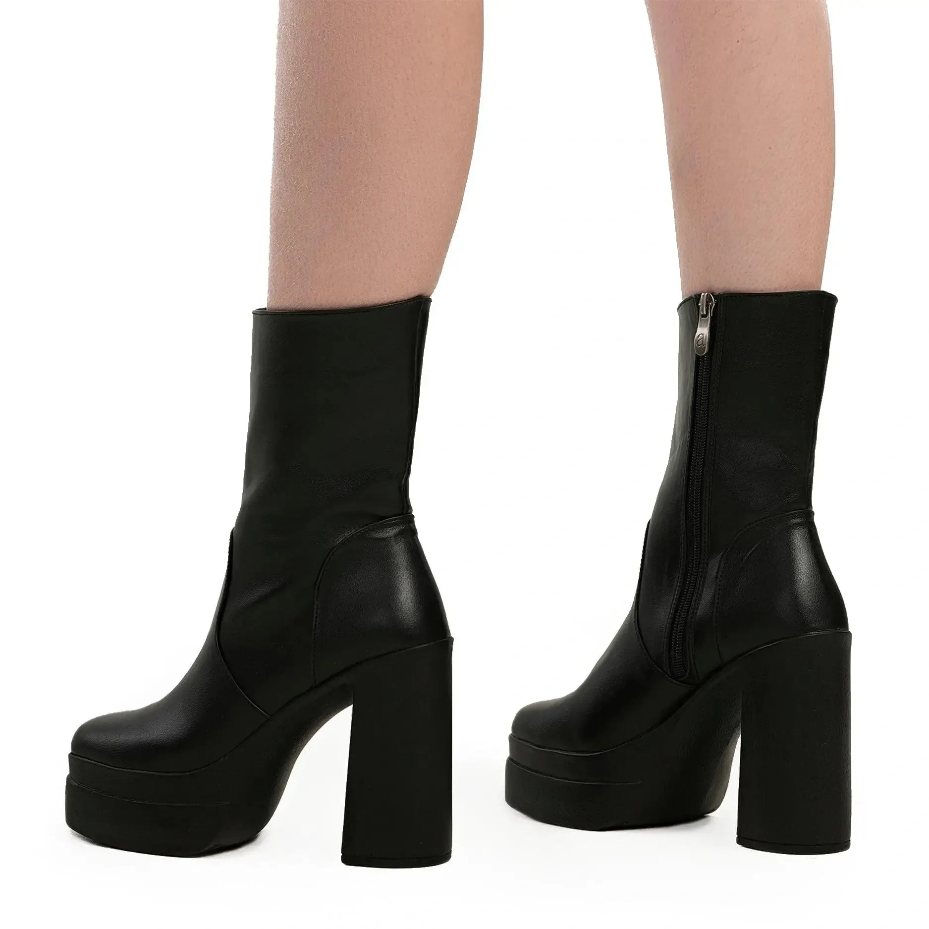 Brat Walk Boots