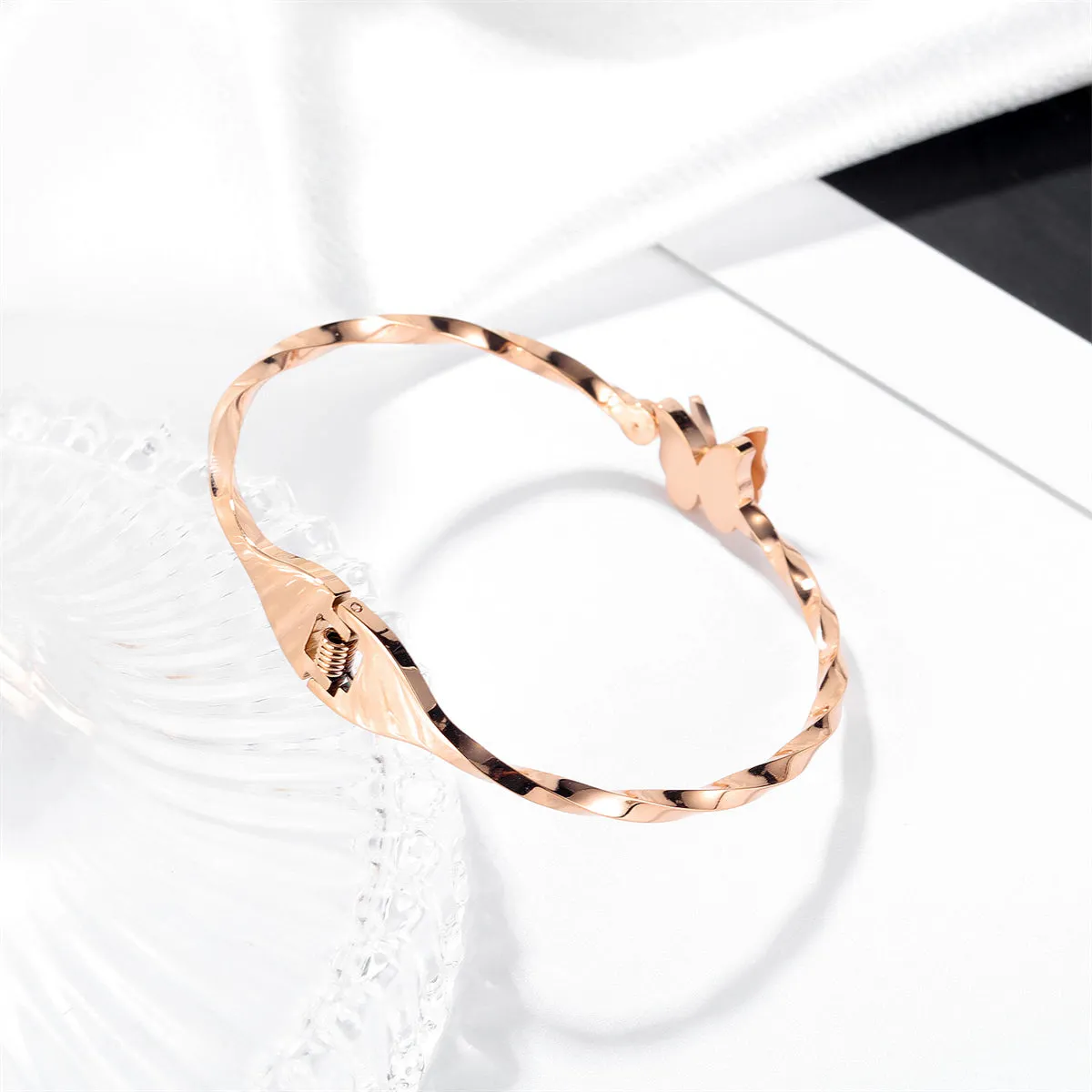 Clear Cubic Zirconia & 18K Rose Gold-Plated Frosted Butterfly Twisted Bangle