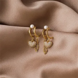 Cubic Zirconia & Pearl Heart Chain Huggie Earrings