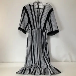 Dress Casual Midi By Zara  Size: S