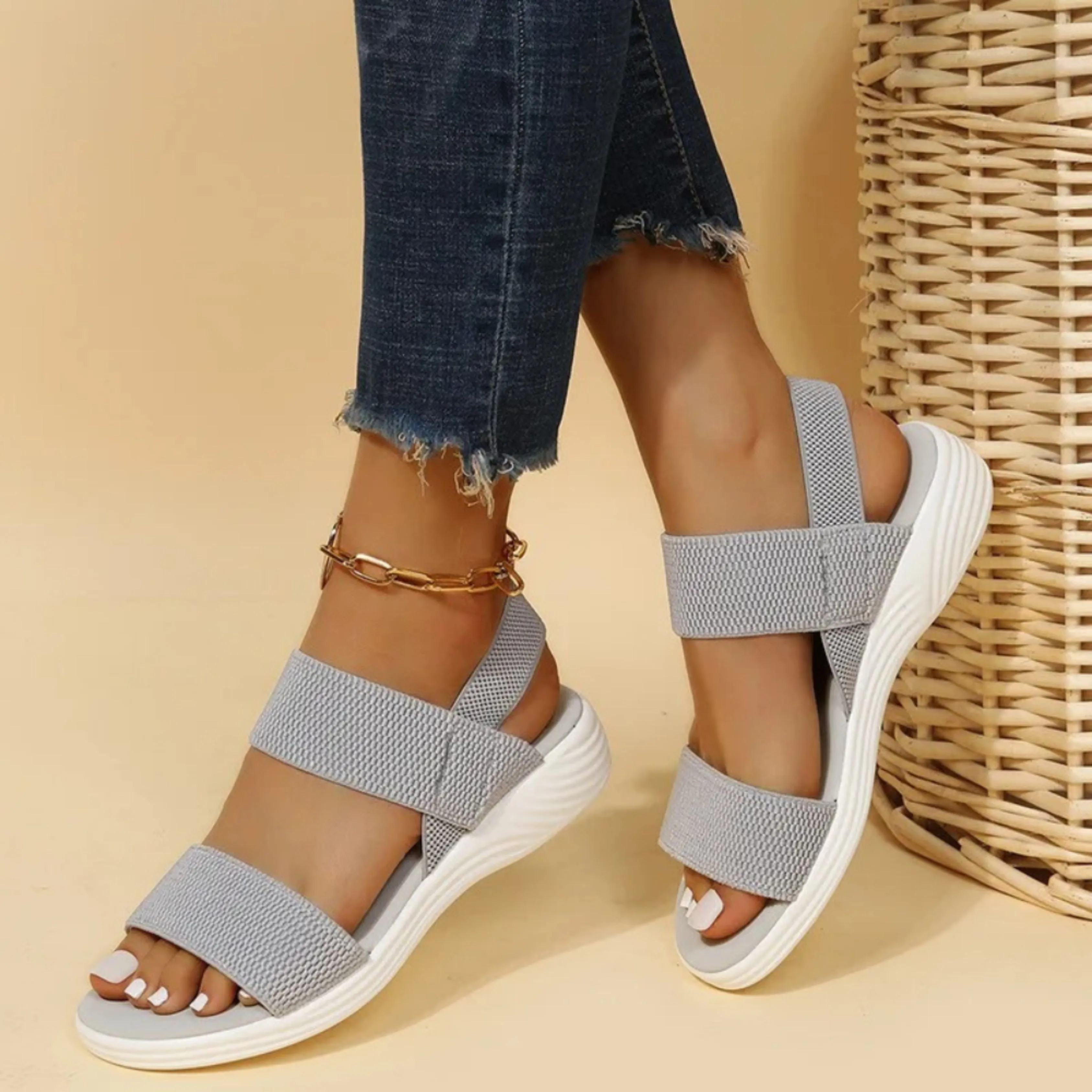 Fabiola® | Women's slip-on sandals
