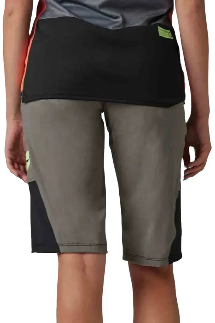 Fox WOMENS DEFEND SHORT RACE - Pewter