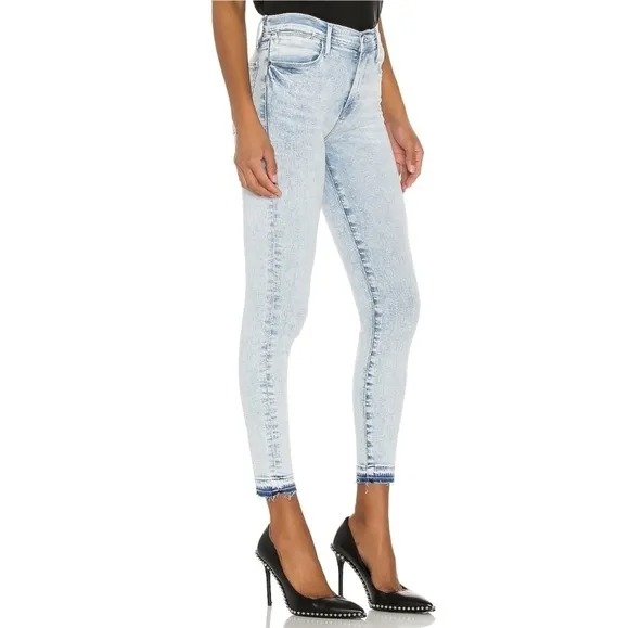 Frame Le High Skinny Crop in Pali Wash