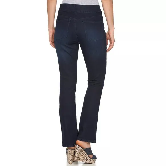 Gloria Vanderbilt Avery Pull-On Straight Leg Jeans