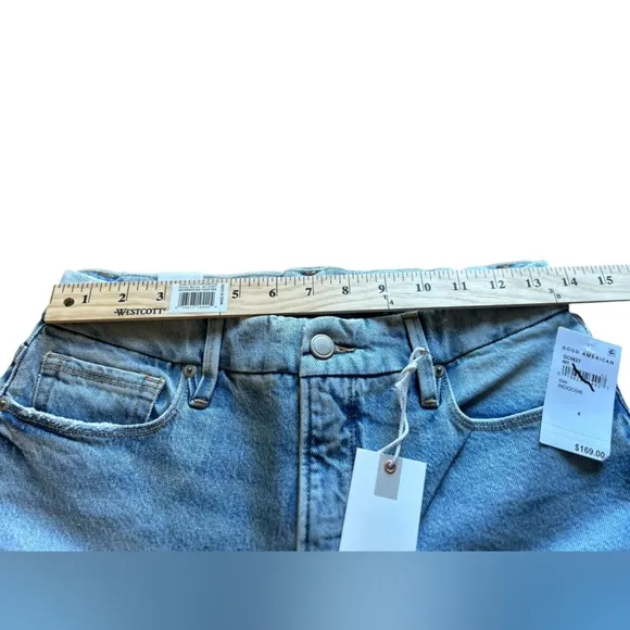 Good American Women's Mid Rise Straight Jeans Light Blue Distressed M