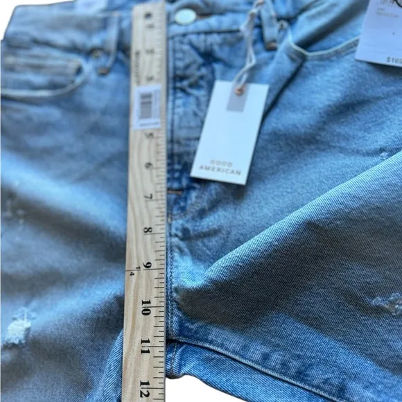 Good American Women's Mid Rise Straight Jeans Light Blue Distressed M