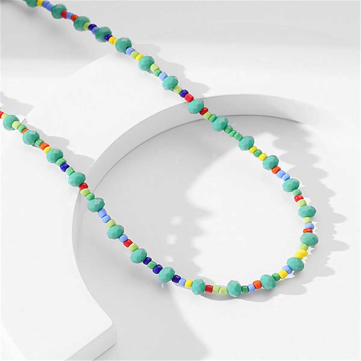 Green Acrylic & Howlite Oval Station Necklace