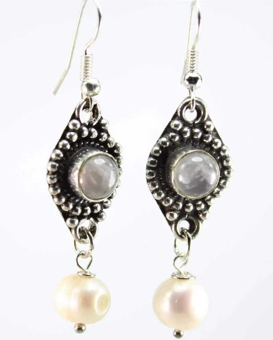 Grey Quartz & Pearls Drop Earrings