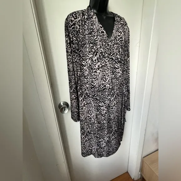 H Halston Women's Mixed Animal Raindrops Long Sleeve Wrap Dress Black Size XL