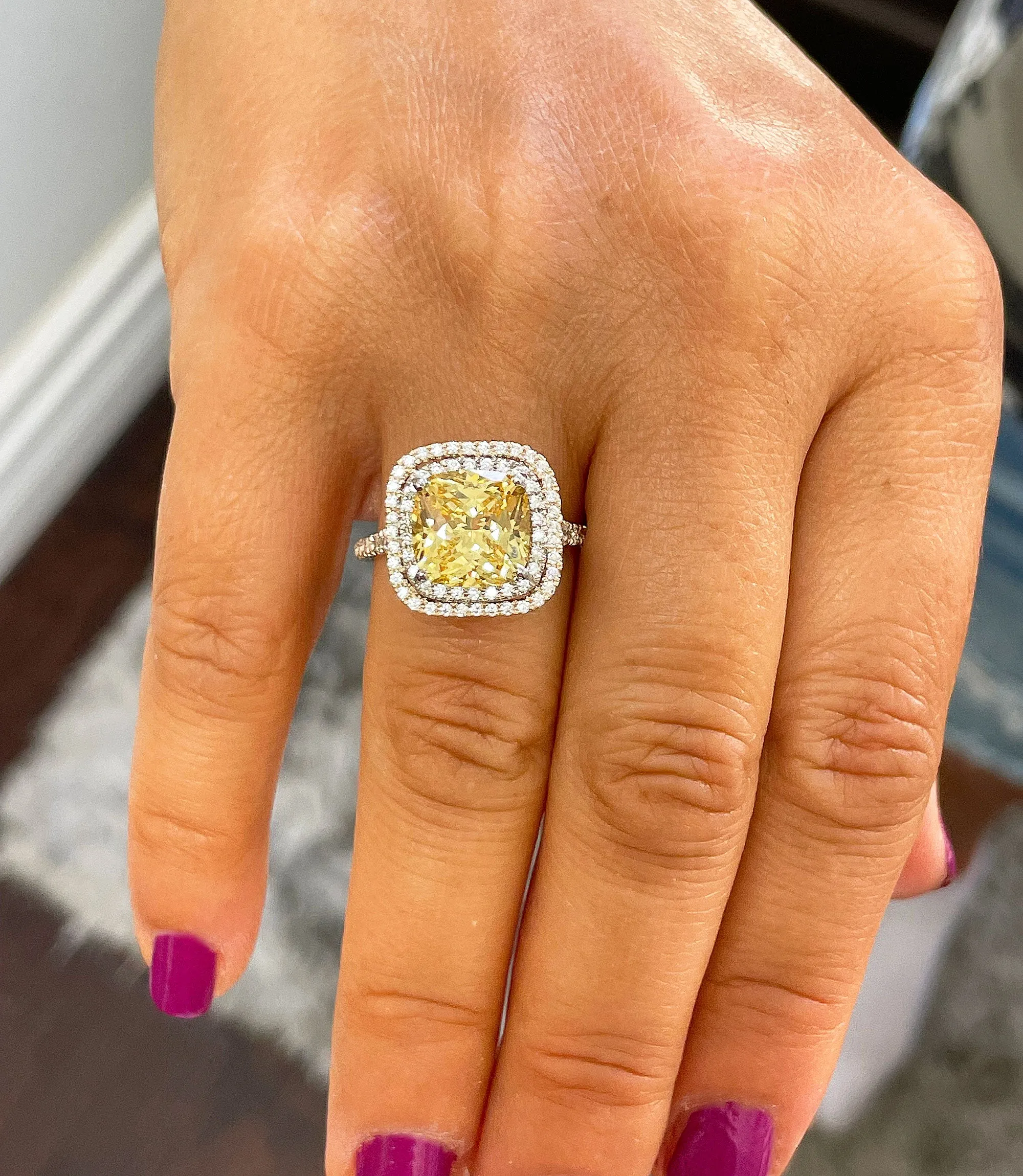 Huge Women's 14k solid white gold round cut simulated fancy yellow and natural diamond engagement ring Bridal Wedding Halo 5.00ct