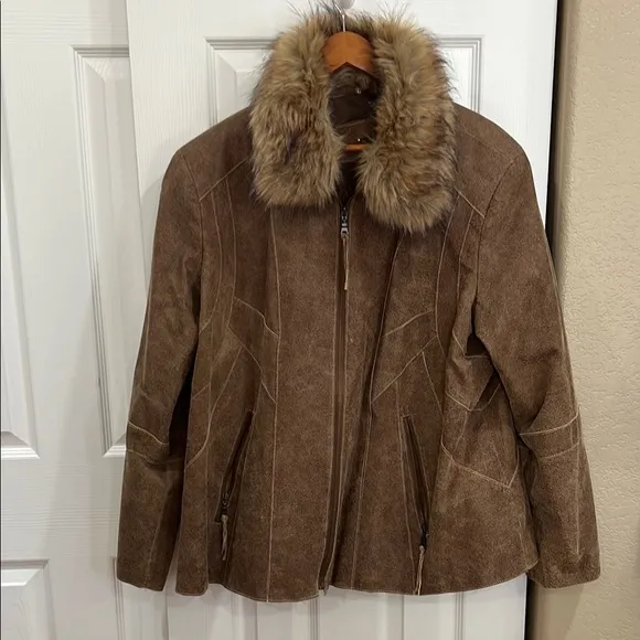 i.e Brown Faux Fur Collar Women's Jacket