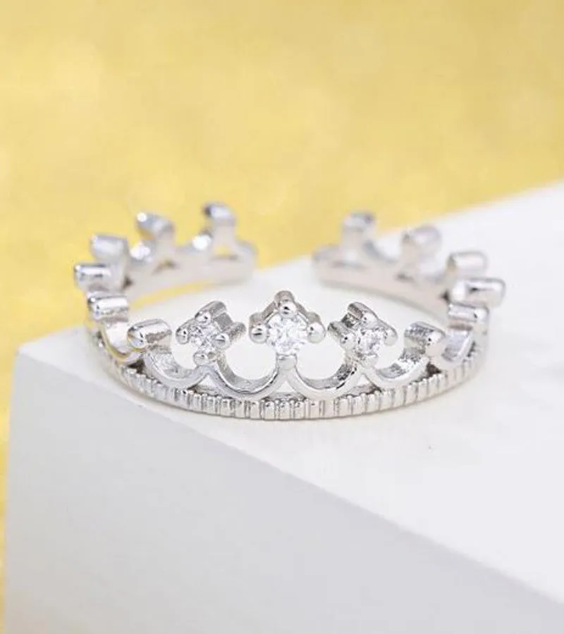 Karatcart Platinum Plated Trendy Elegant Austrian Crystal Crown Cut Adjustable Ring for Women
