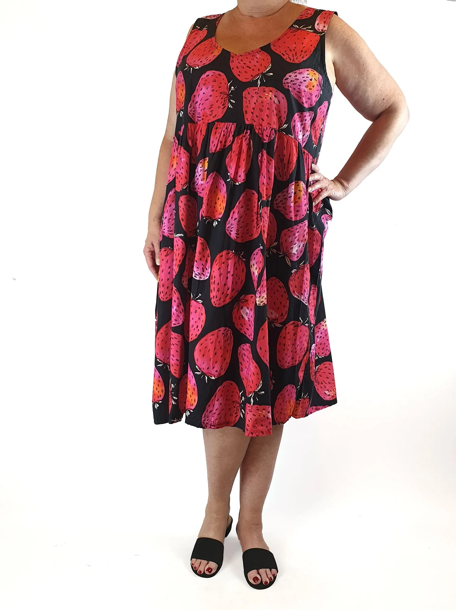 Karla Cola strawberry print dress size XXL
