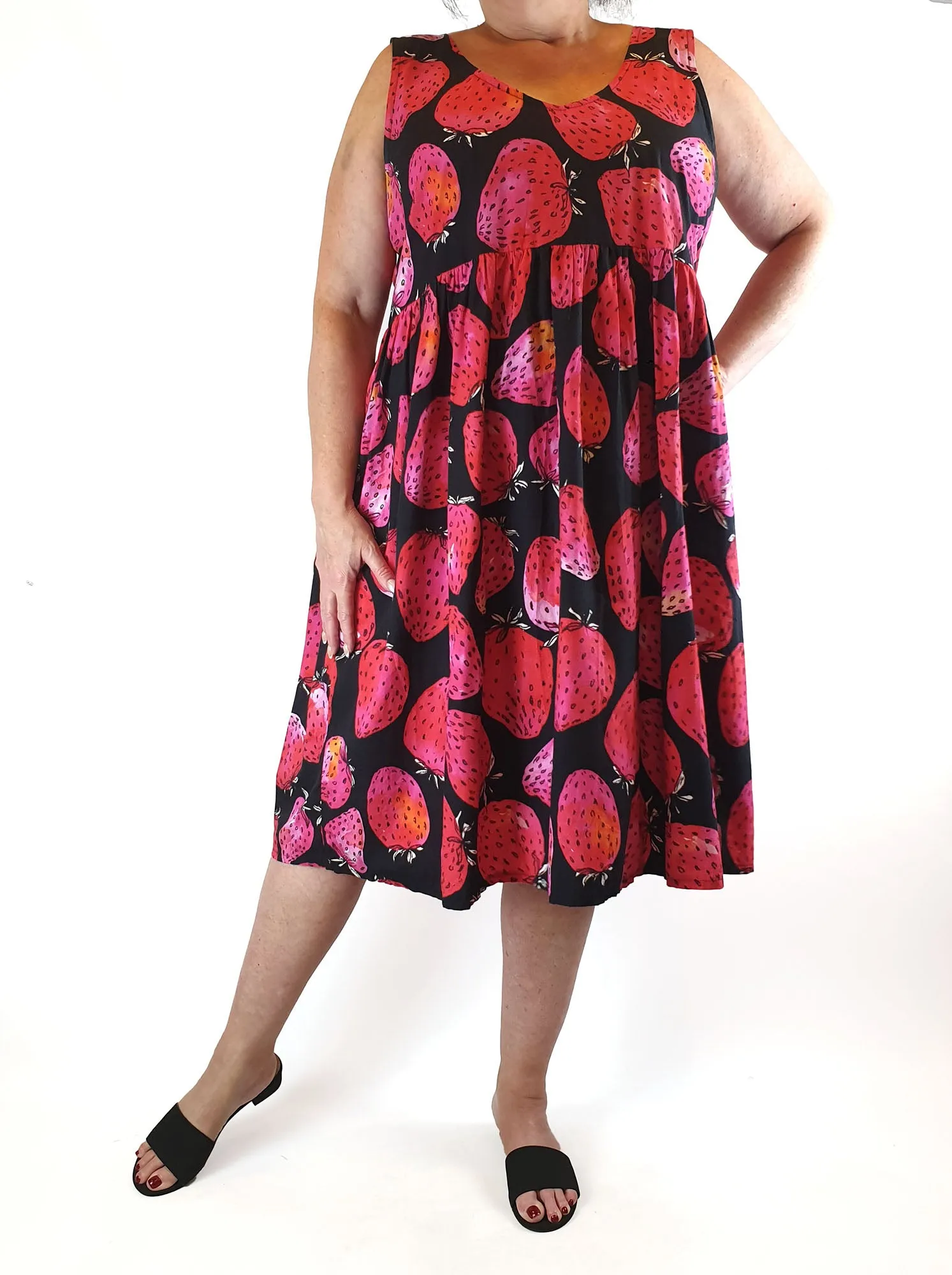 Karla Cola strawberry print dress size XXL