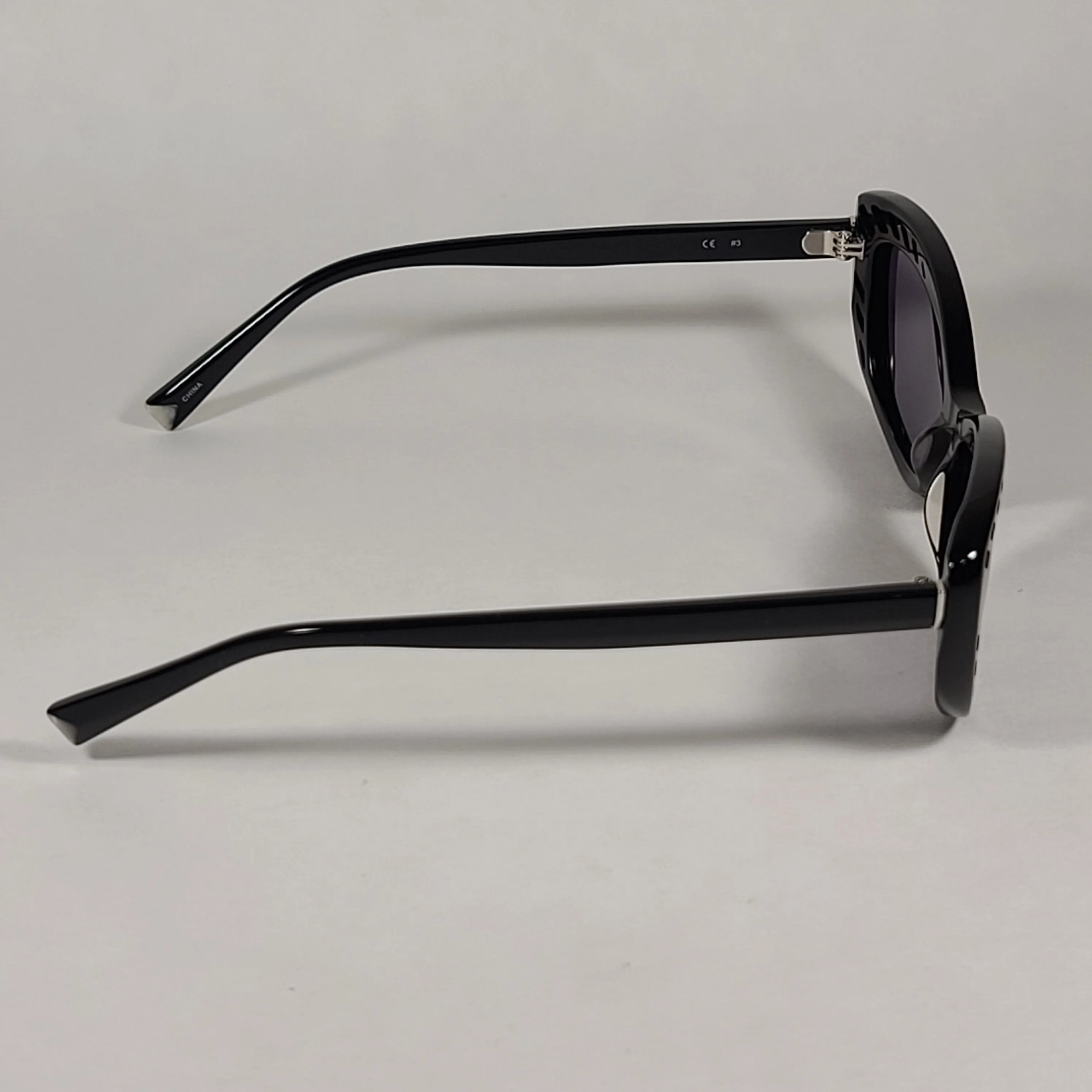 Kendall   Kylie Natalie Cat Eye Sunglasses Shiny Black Frame Gray Mono Lens KK5024 001