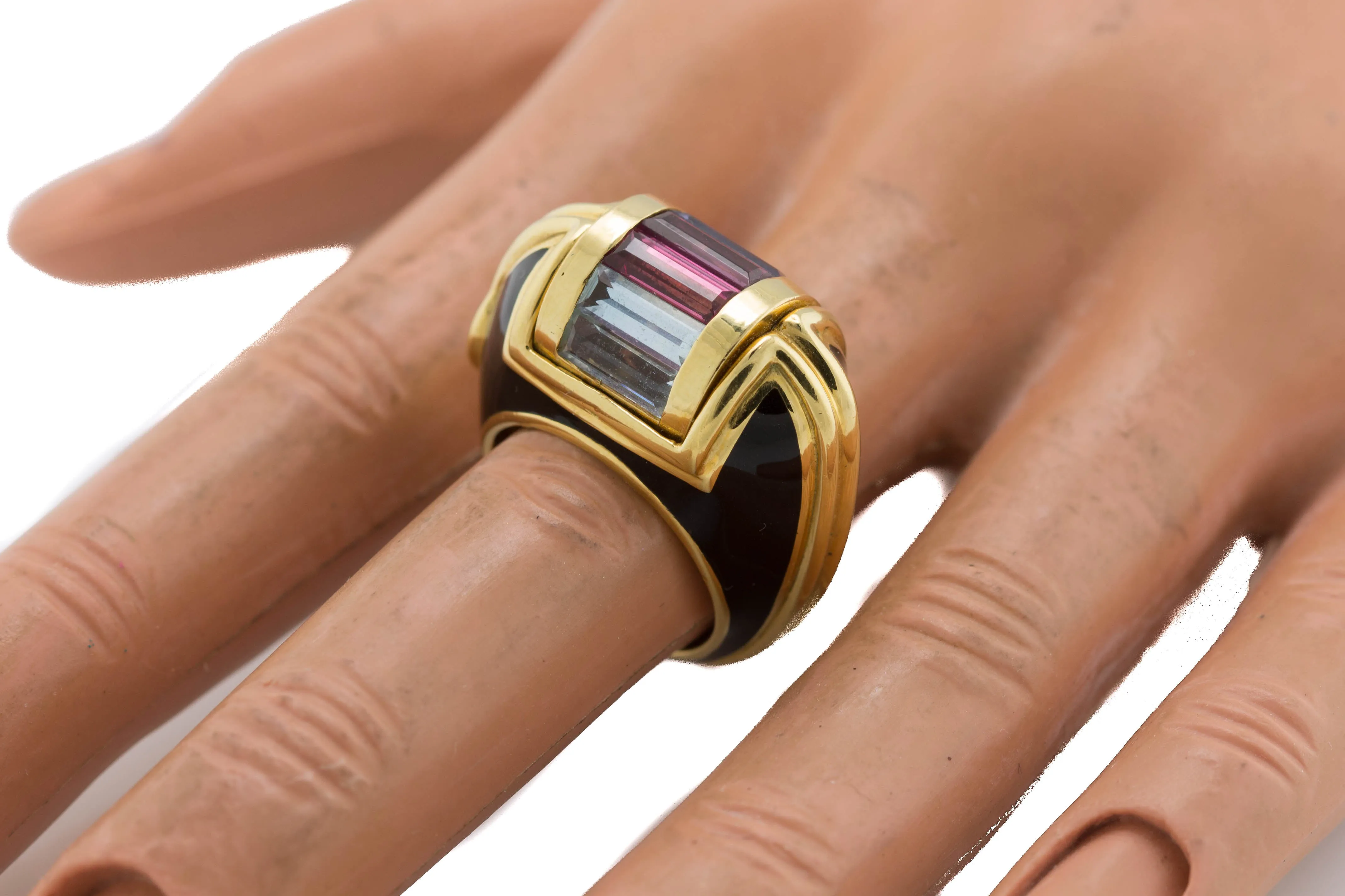 Ladies Unique La Nouvelle Bague 18K Yellow Gold Gemstone Enamel Cocktail Ring