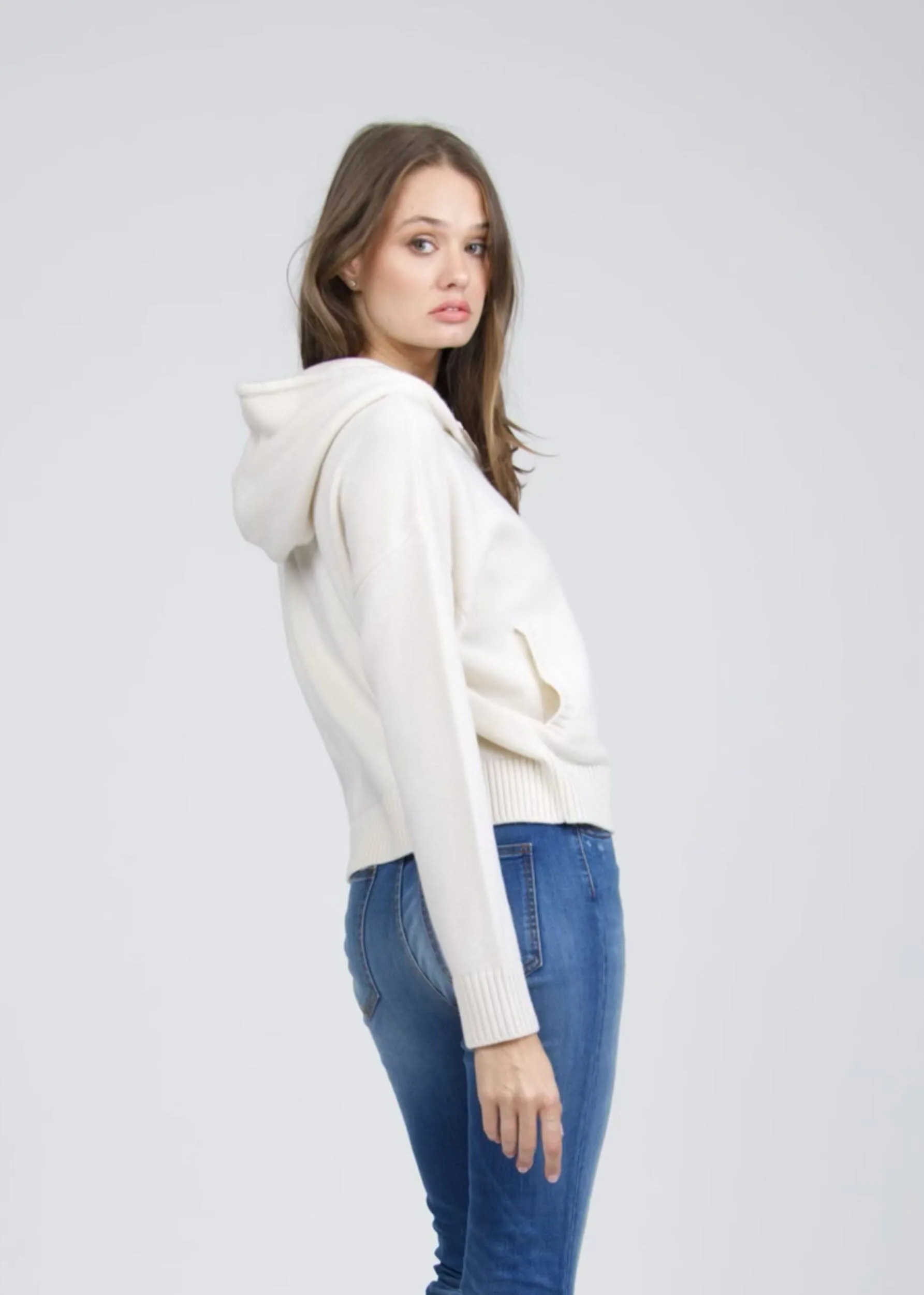 LARA OVERSIZED ZIP HOODIE