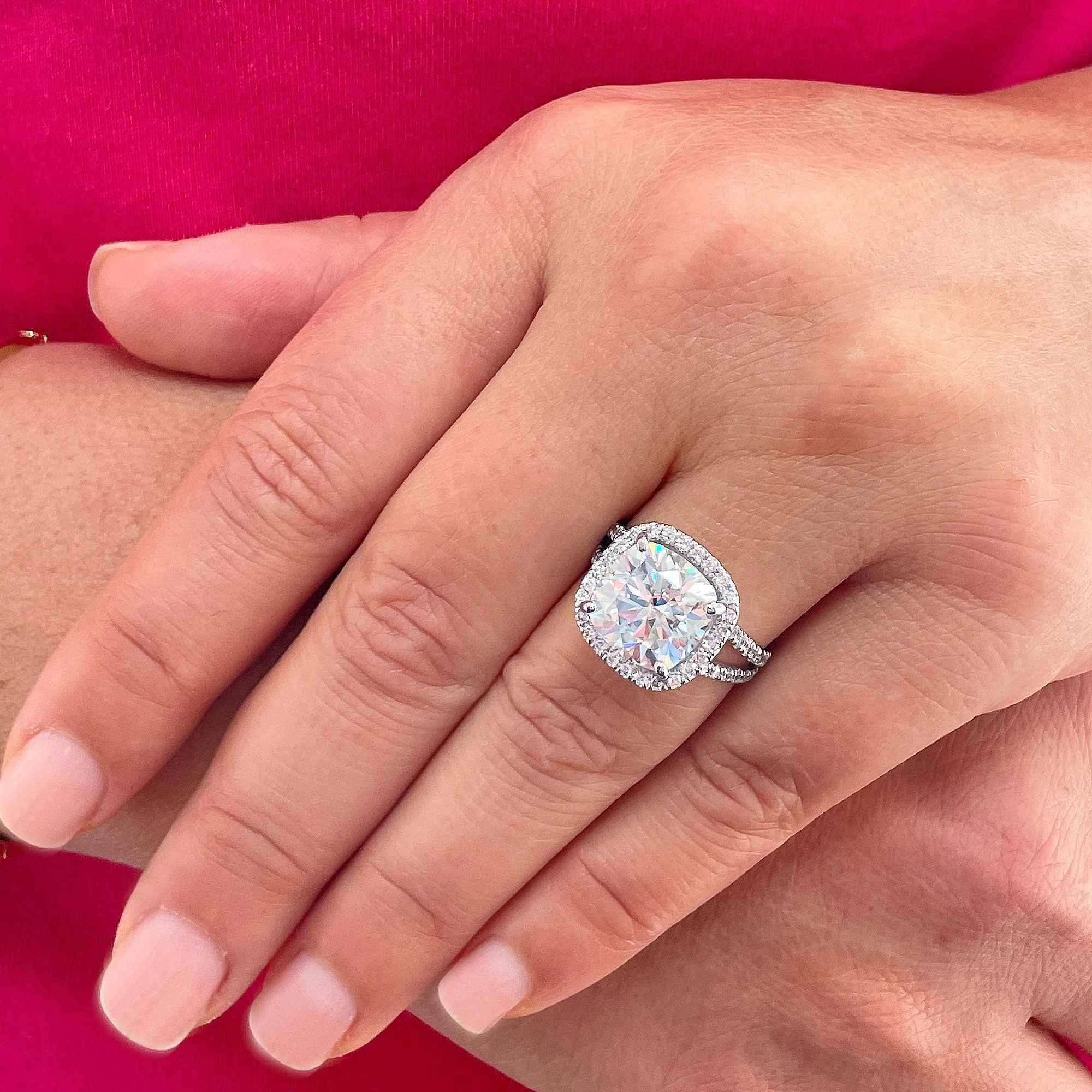 Large 5.70Ctw Women's 14k Solid White Gold Cushion Cut Moissanite And Natural Diamond Engagement Ring Bridal Wedding Halo