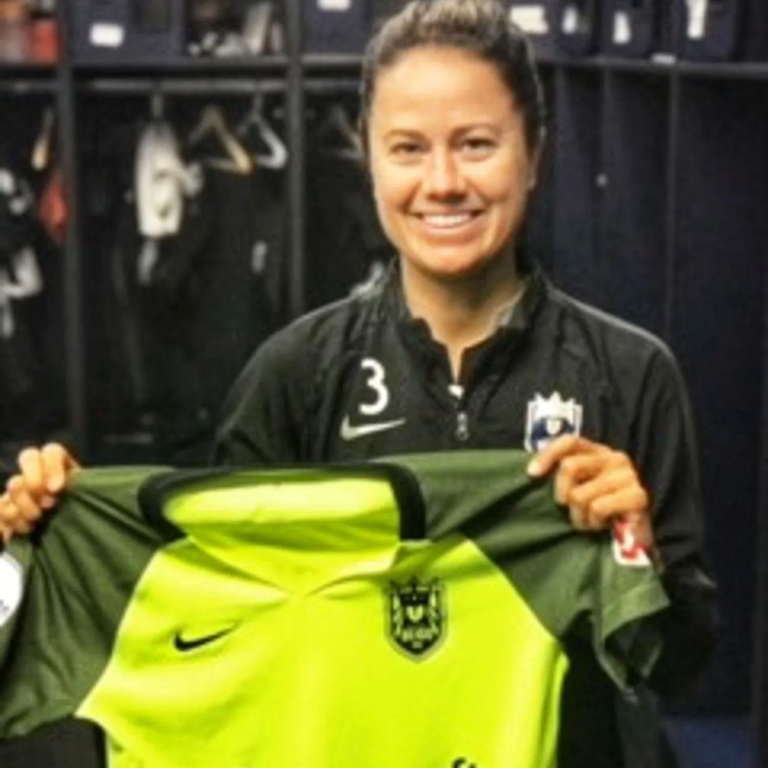 Lauren Barnes Autographed Jersey