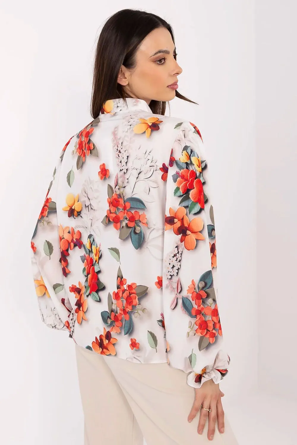 Long sleeve delicate floral pattern shirt