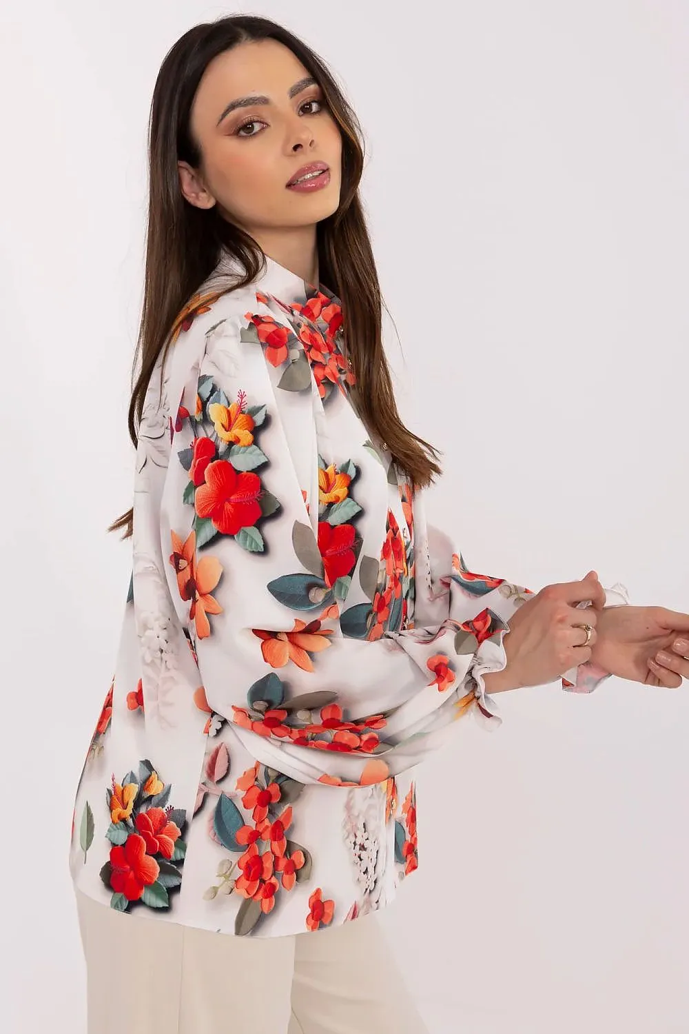 Long sleeve delicate floral pattern shirt