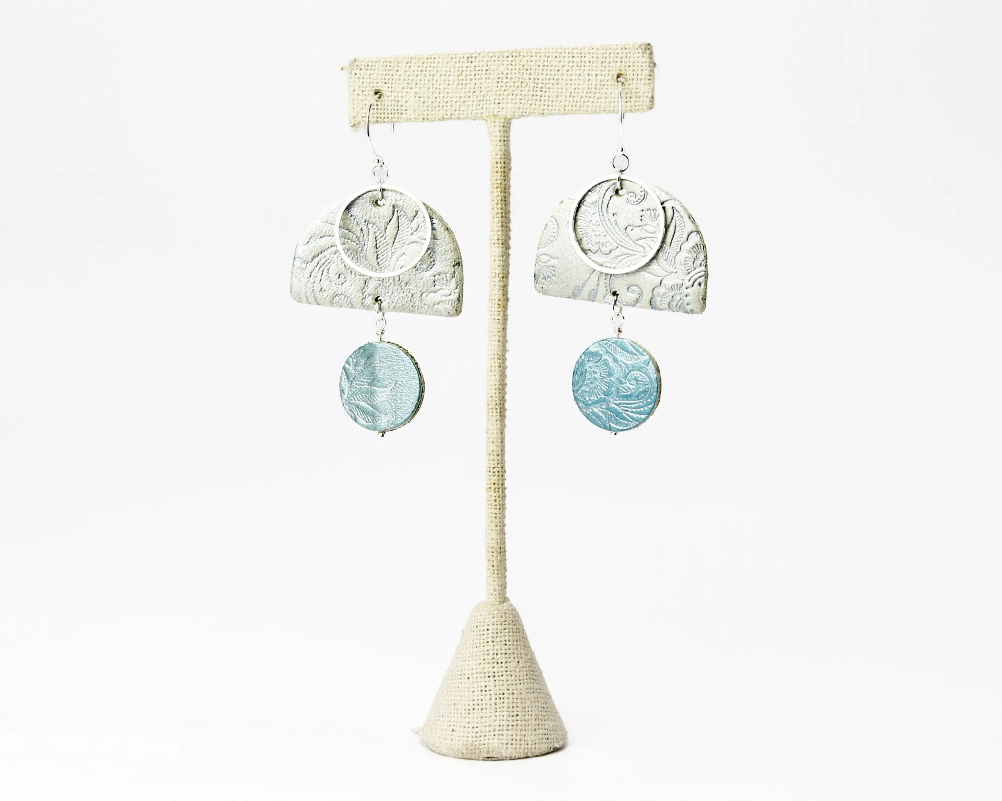 Meridian Earring / Silvery Elemental