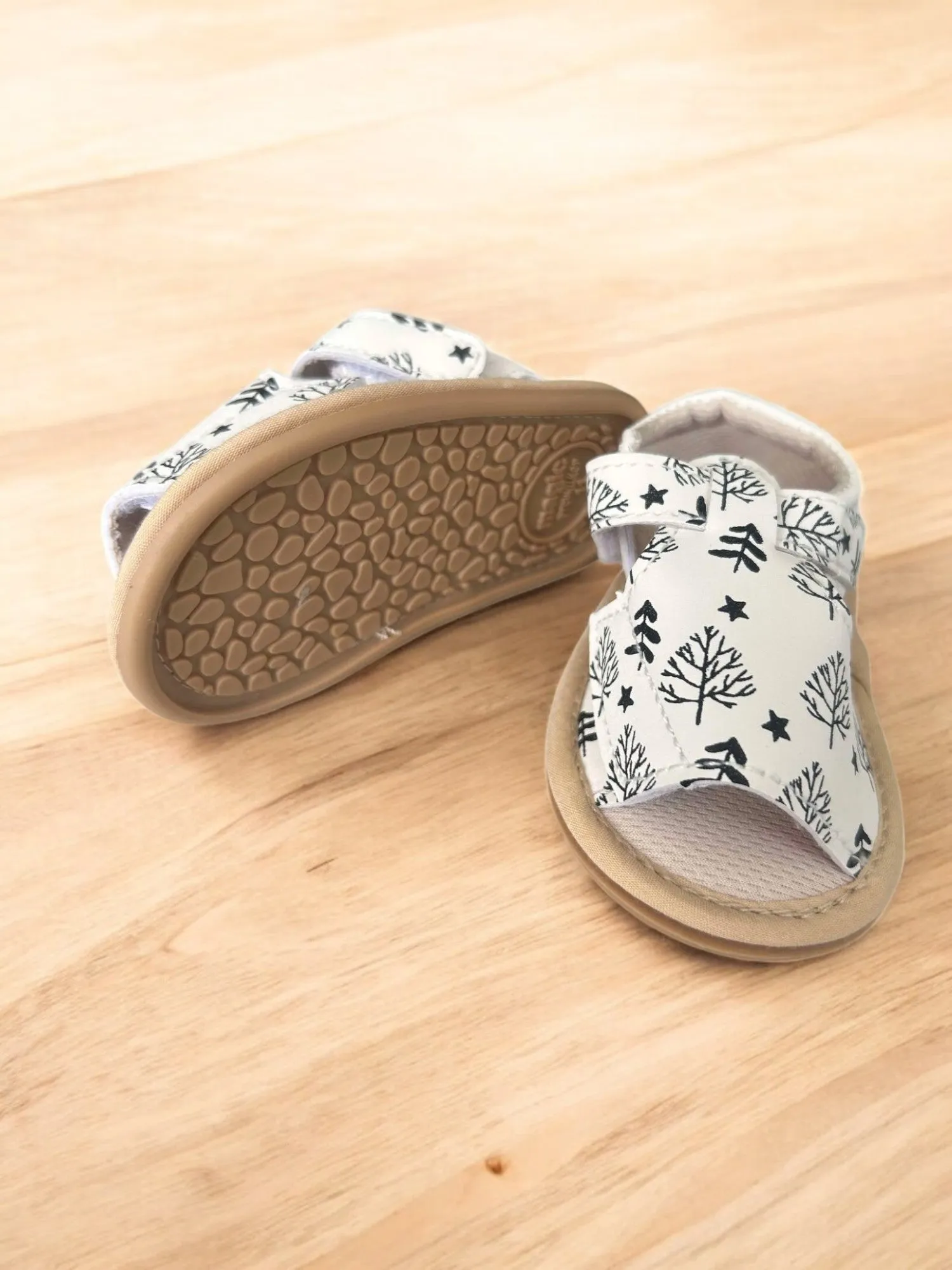 Nature Print Sandals - White
