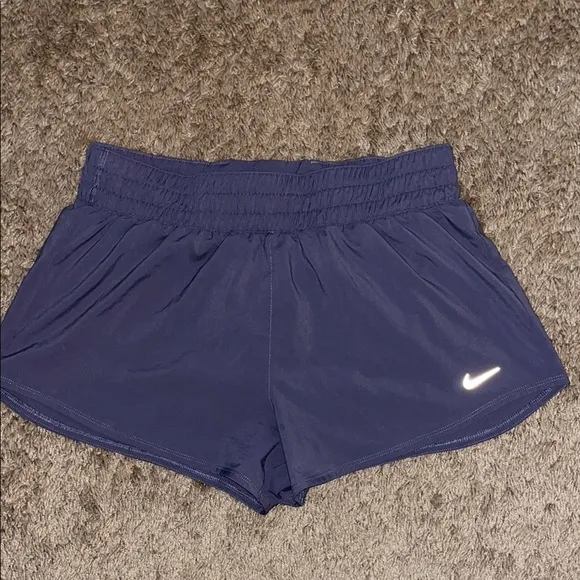 NWOT Nike Women's lavender purple Shorts