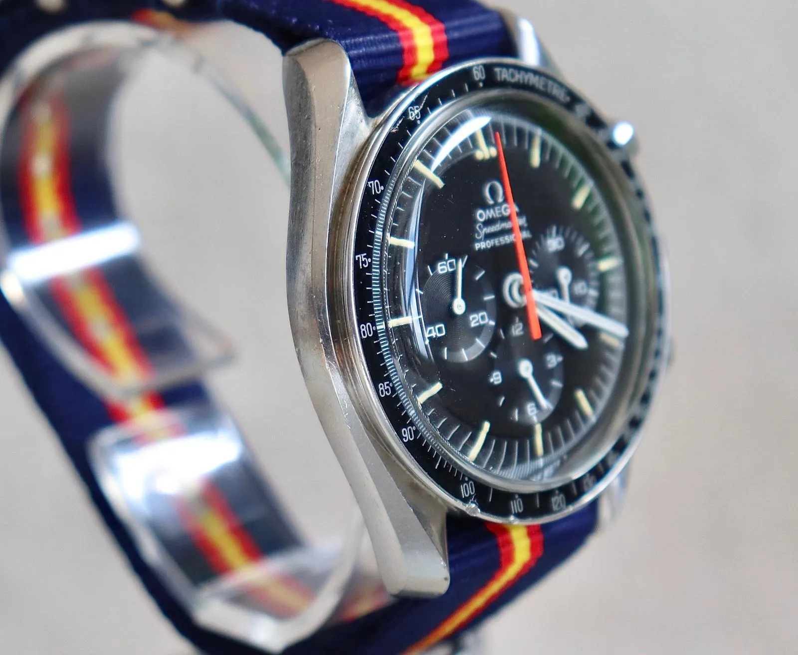 Omega Speedmaster Professional Moonwatch 1969 145022-69st