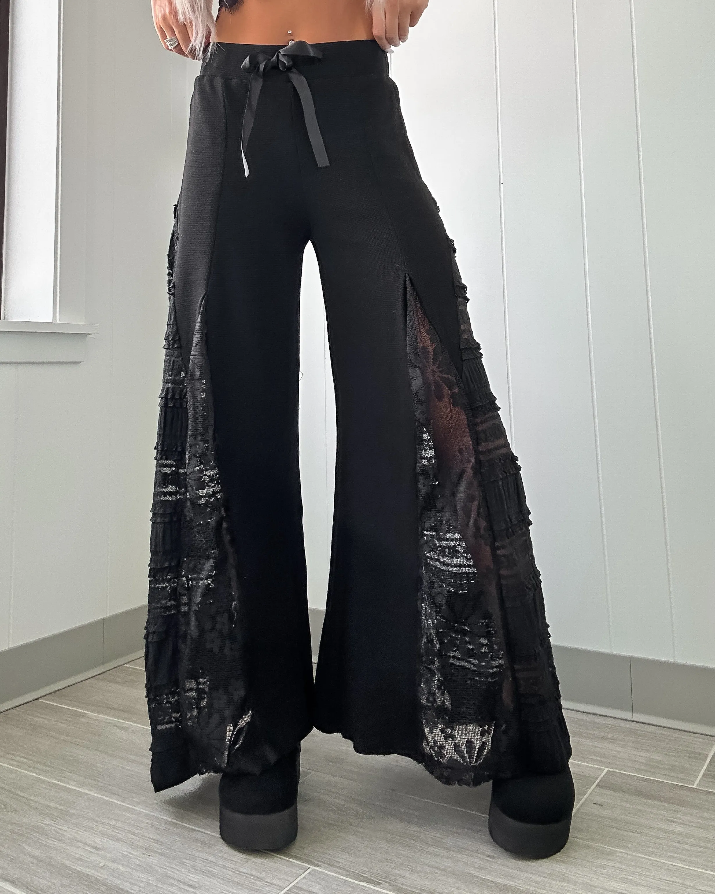 Paris Love Lace Pants - Black