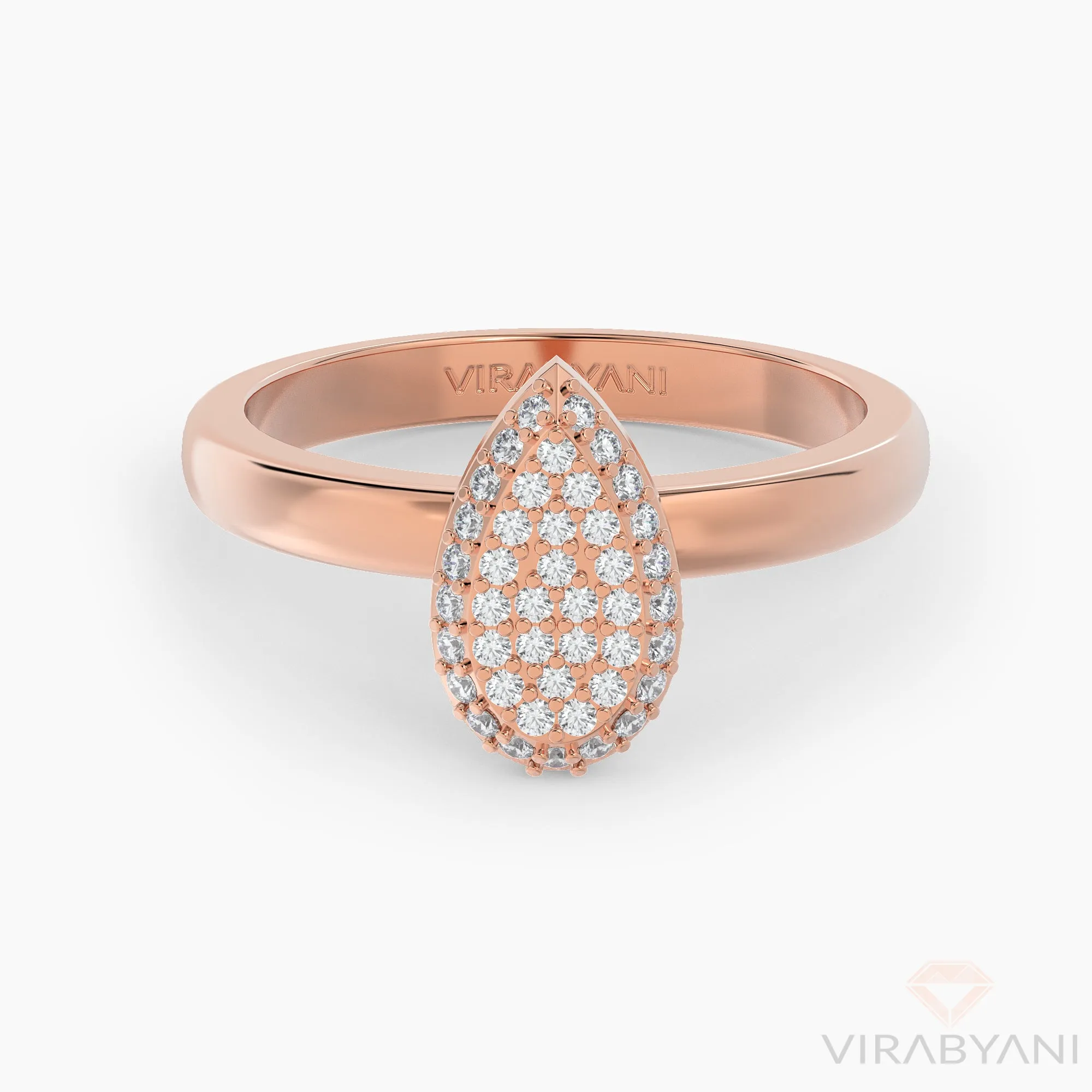 Pear Shaped AMoré Pavé Ring With 0.35 ct. Diamonds